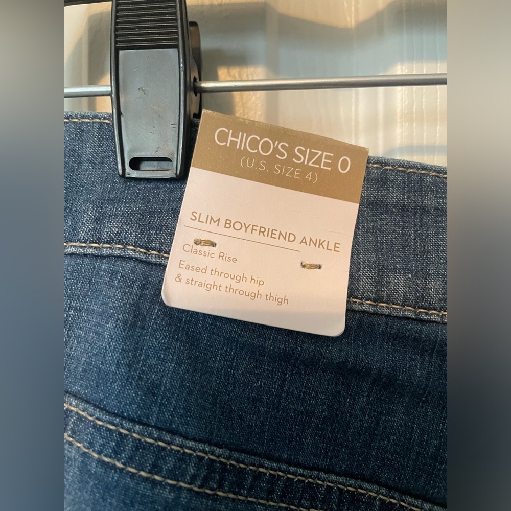 Chico’s Slim Boyfriend Ankle Jeans - Picture 3 of 5
